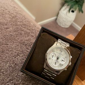 Silver w/ Iridescent oystershell face MK watch